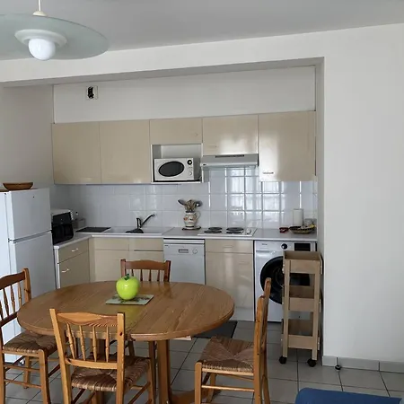 4 Personnes - Parking Inclus - Fr-1-738-54 Royan